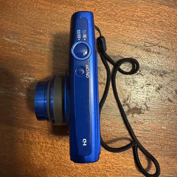 CANON BLUE Power Shot ELPH 170 IS 20MP 12x Optical Digital Camera w/ Accessories - Picture 9 of 9